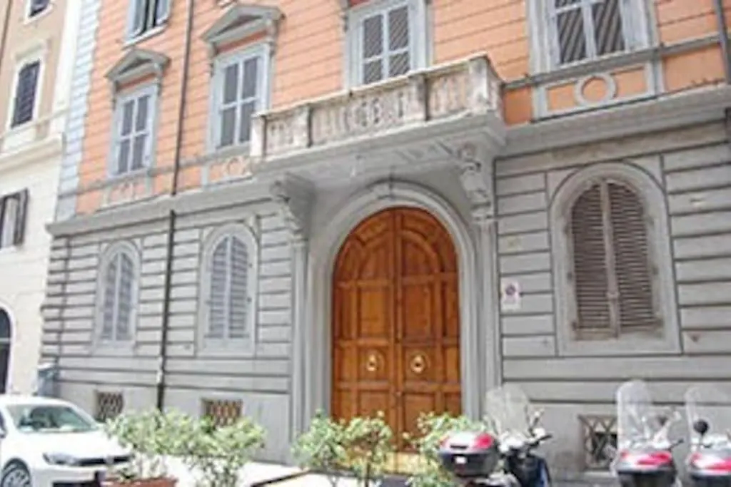 Apartment Holiday City Center Rome Italy